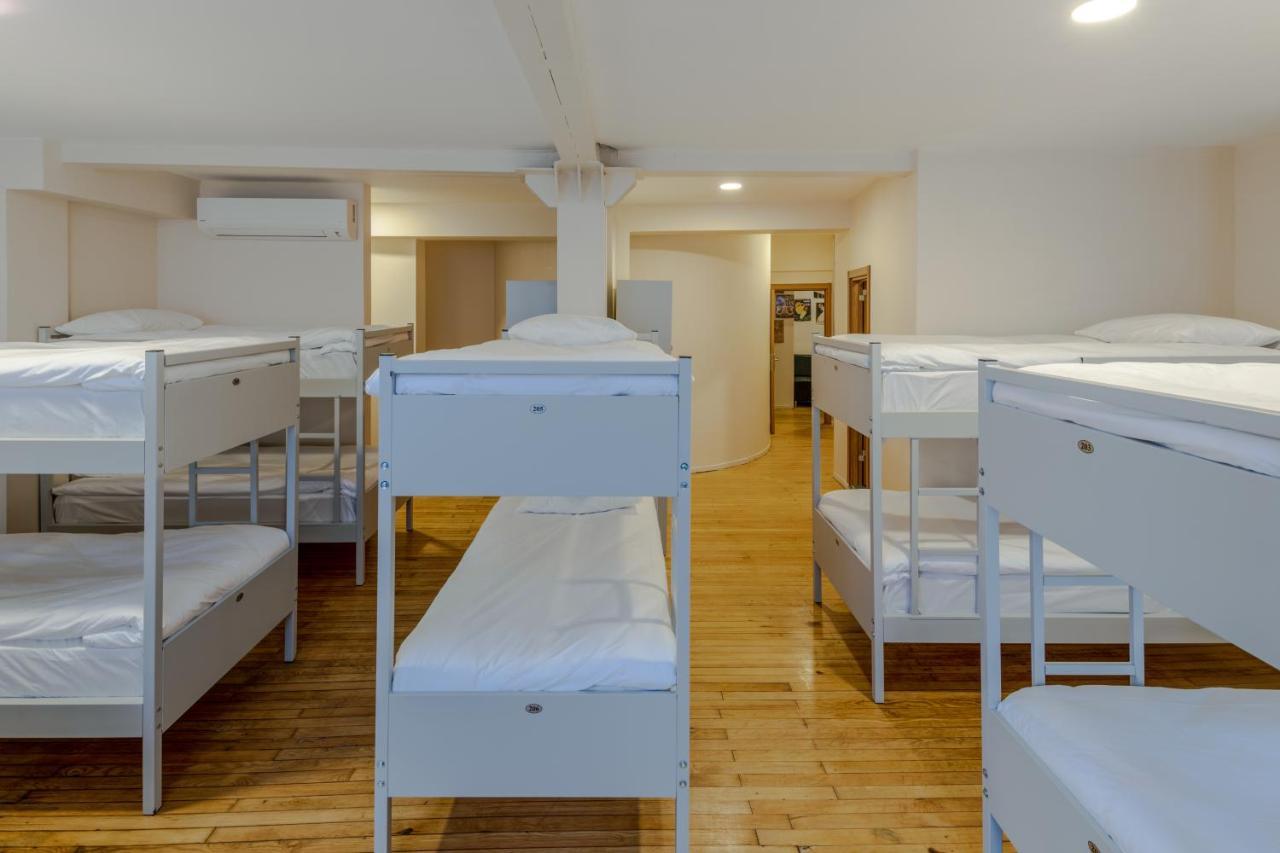 Sanat Hostel Taksim Стамбул Екстер'єр фото