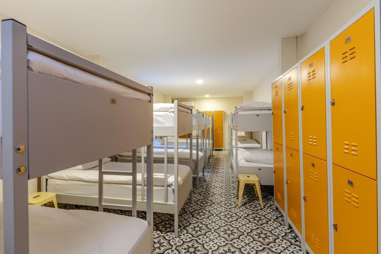 Sanat Hostel Taksim Стамбул Екстер'єр фото