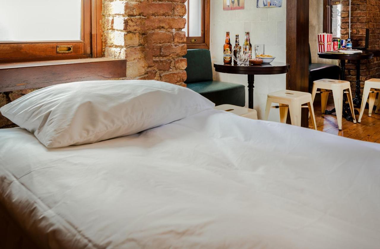 Sanat Hostel Taksim Стамбул Екстер'єр фото