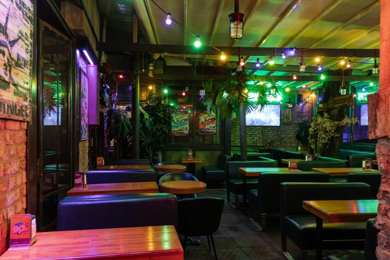 Sanat Hostel Taksim Стамбул Екстер'єр фото