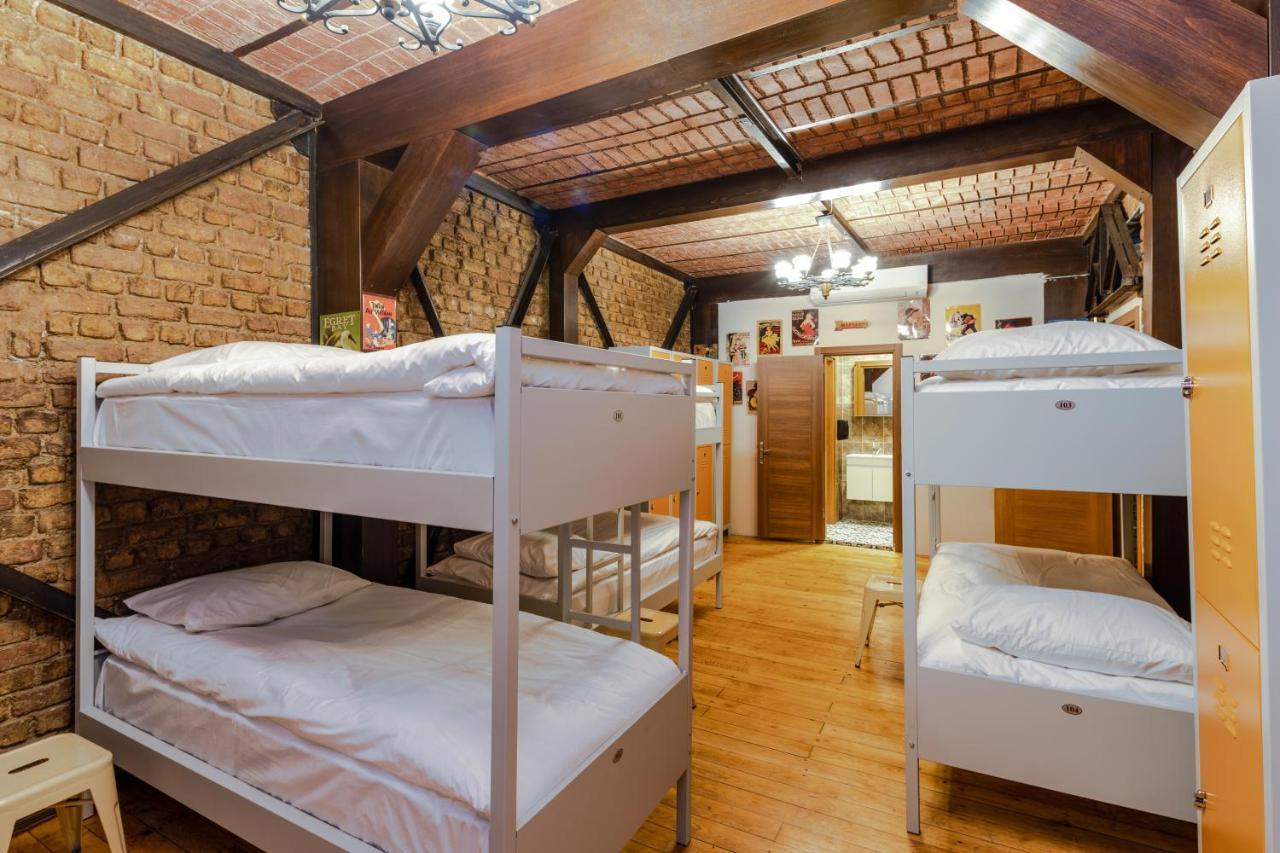 Sanat Hostel Taksim Стамбул Екстер'єр фото
