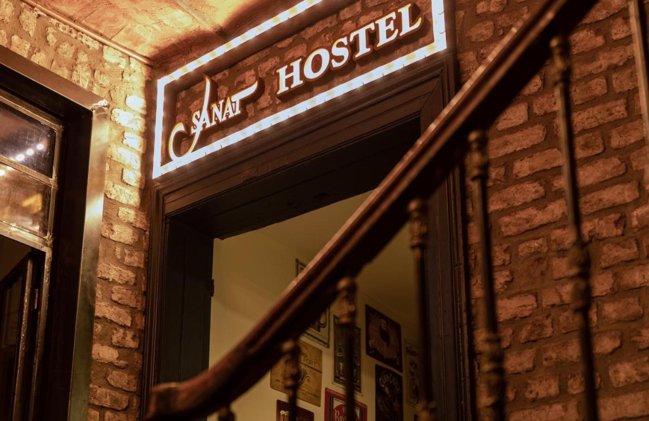 Sanat Hostel Taksim Стамбул Екстер'єр фото