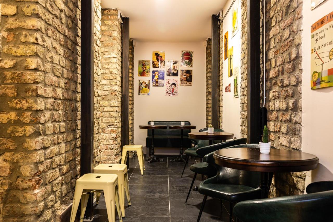 Sanat Hostel Taksim Стамбул Екстер'єр фото