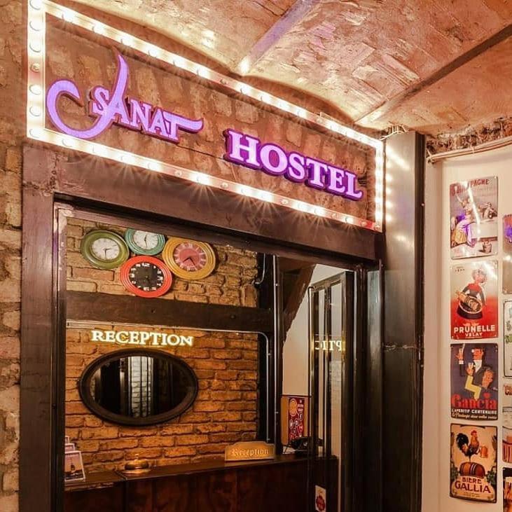 Sanat Hostel Taksim Стамбул Екстер'єр фото